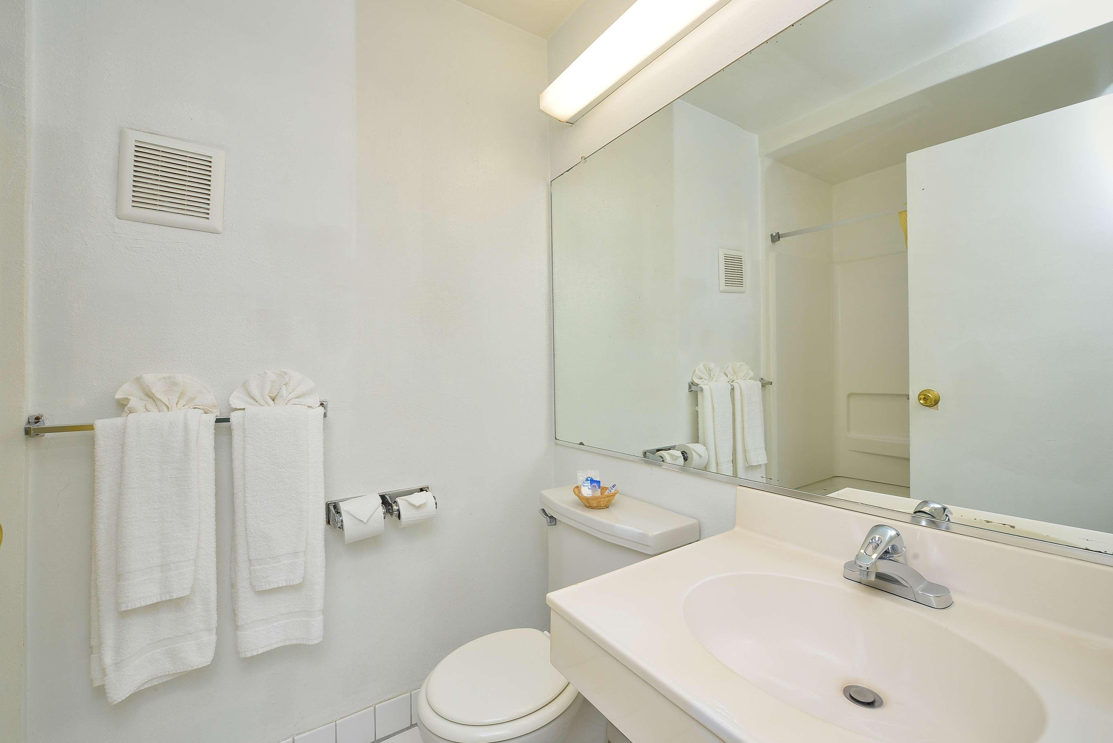 Americas Best Value Inn - Chico Buitenkant foto