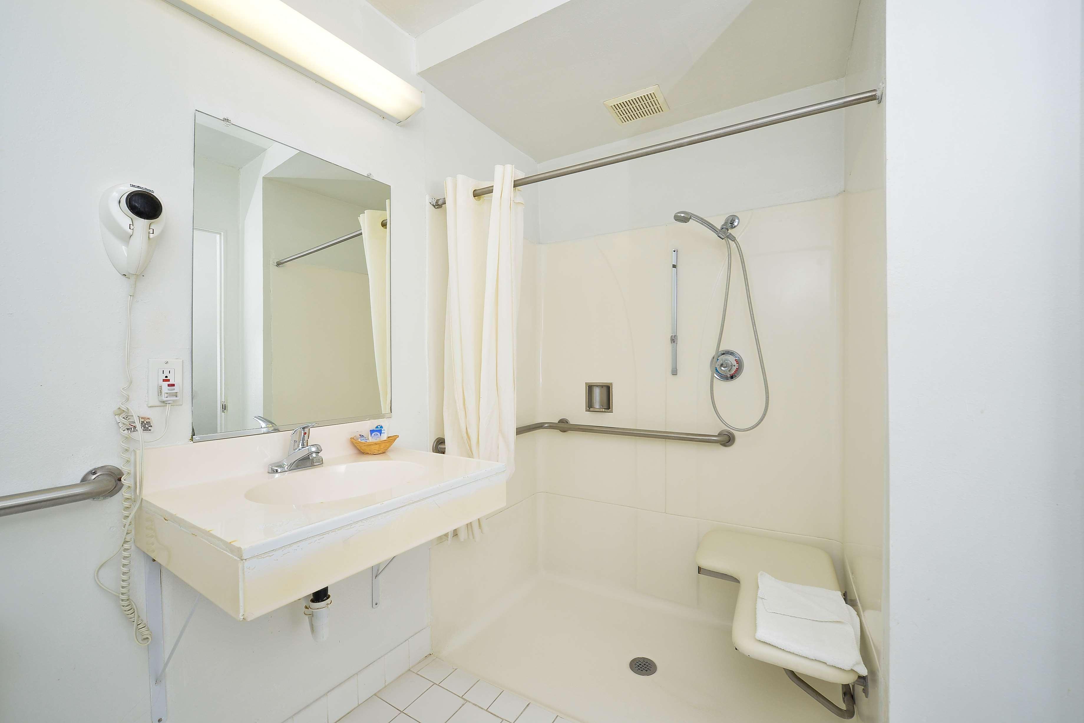 Americas Best Value Inn - Chico Kamer foto